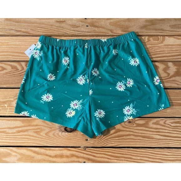 NWT SO 2 Piece Pajama Set Small Women’s Green Floral Shirt & Shorts MSRP $32 - Picture 8 of 12